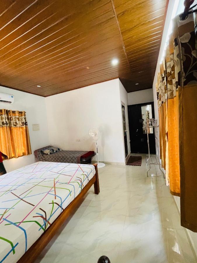 The Munroe Villagio Homey Mundrothuruth Buitenkant foto