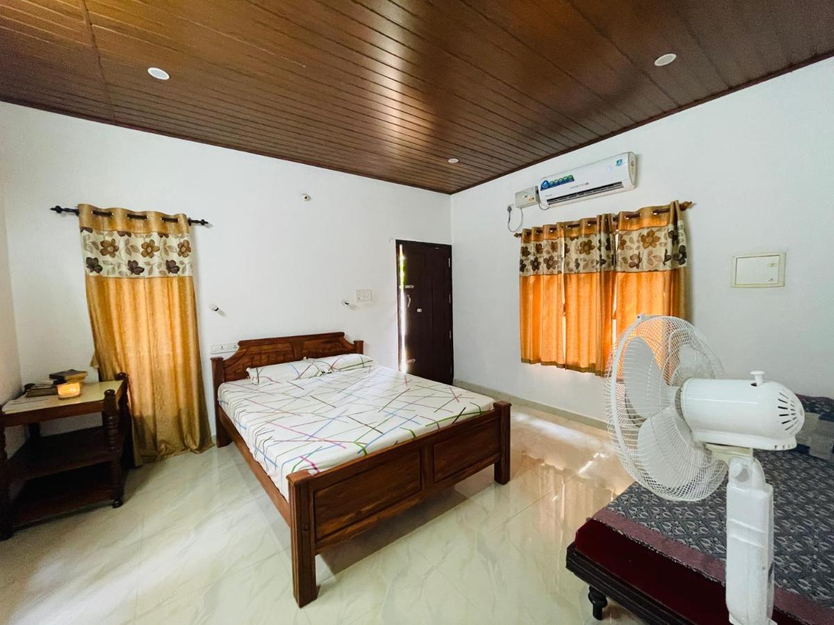 The Munroe Villagio Homey Mundrothuruth Buitenkant foto