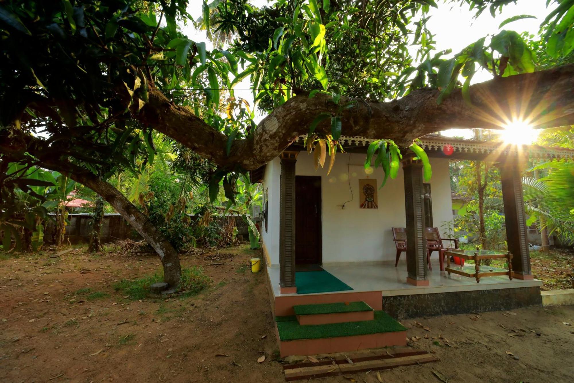 The Munroe Villagio Homey Mundrothuruth Buitenkant foto